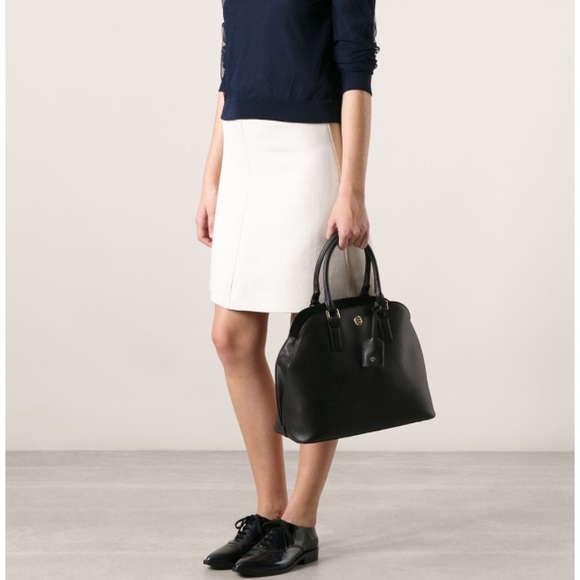 🎉Host Pick🎉Tory Burch Robinson Open Dome Satchel - Picture 2 of 8